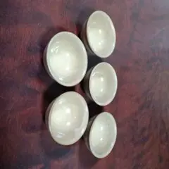陶器製ベージュボウル5個セット