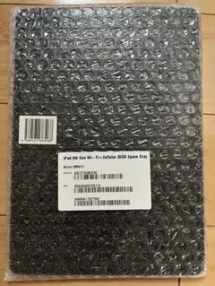 iPad 6世代 Cellular 32GBスペースグレー（未開封 / 再生品）
