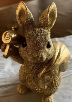 うさぎ　置物