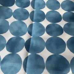 cosmo textile コスモテキスタイル 青色水玉模様の綿生地 50㌢