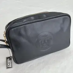 Item thumbnail for item 90bd6b07-95cc-4d9a-8006-33226bb50202