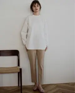 美品 OHGA マシュマロパンツ ベージュ