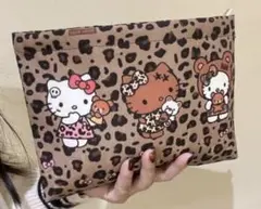 ハローキティ ヒョウ柄ポーチ
