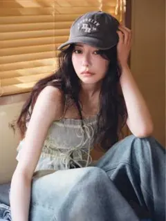 新品　Forever21 ヴィンテージ風ロゴキャップ