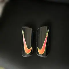 Nike すねあて マーキュリアル