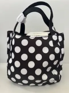 【新品】水玉模様ハンドバッグ 黒ベース おしゃれ可愛い