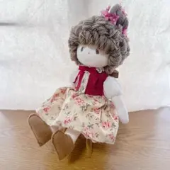 米山京子さん風　ハンドメイド人形　バラのドレスを着た着た女の子　座高20cm
