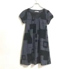 【良品】RueCharlotルシャルロ膝丈ワンピース半袖　グレー　フレアb738