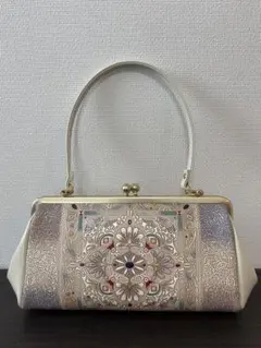 Item thumbnail for item a7d464fe-7b42-46aa-9d59-258fd0af2bb6