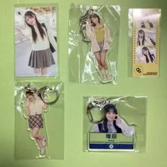 新品 未開封 ラブトレ キューティーストリート アクリルキーホルダー ラッフル