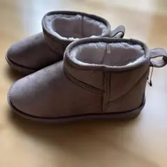 Item thumbnail for item eeeb3bf3-0d40-40a4-baaa-354c04d9a8ff