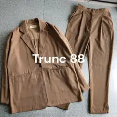 Item thumbnail for item 9b09b719-f474-47b8-a621-f802f06ada32