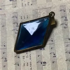 【即購入❌•ハンドメイド•再販】レジン　ペンダントトップ　ディープブルー
