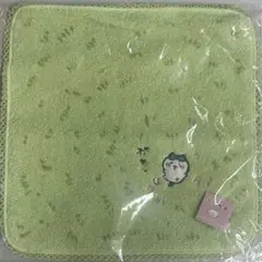 【新品未使用】ちいかわ タオルハンカチ　ハチワレ　草むら グリーン