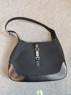美品 グッチショルダーバッグ 保存袋付