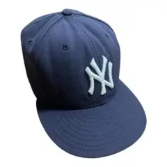 Item thumbnail for item 28135bfa-ab5e-4a98-9e7d-8b37ce35f2d2