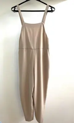 ベージュサロペット　アーバンリサーチ