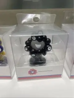 【新品未開封】黒　ミャクミャク　首ふりマスコット　モノクロ　ブラック