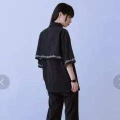 Ellno Loset バックヨーク刺繍シャツ