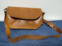 H 1203 MANO FECE（マノフェス） ショルダーバッグ（値下げ可）