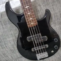 YAMAHA BB425X サンバースト 5弦 美品 生産終了品 送料無料❗️ YAMAHA BB425X サンバースト 5弦 美品 生産終了品 送料無料
