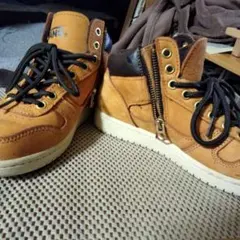 ♥VANS V−2552Z サイズ24