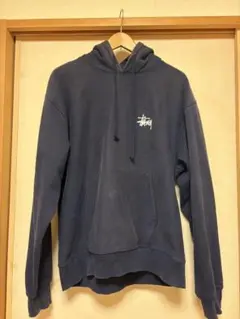 ［値下げ可能］Stussy ネイビー パーカー