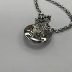 ヴィヴィアンウエストウッド ネックレス ホワイトマーブル シルバー 新品