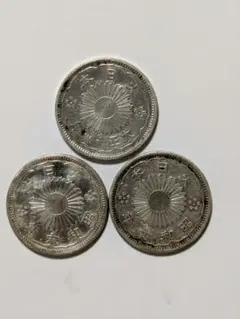 旭日50銭銀貨 大正6年 完未 PCGS MS65 2929 – 野崎コイン
