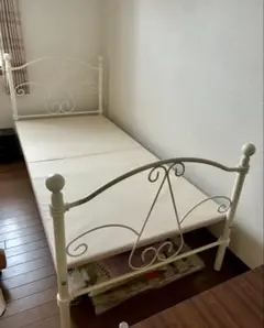 アイアンベッド　シングル