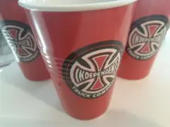 INDEPENDENT グラス