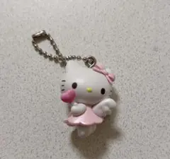 サンリオ　夢みるエンジェルスイング　キティ　ガチャガチャ