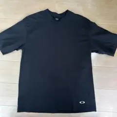 Oakley ブラック Tシャツ 半袖