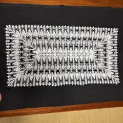 パイナップル　テーブルセンター￼