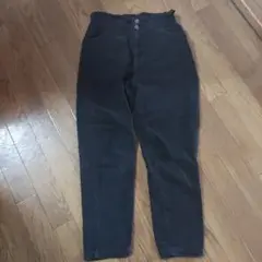コーデュロイパンツ