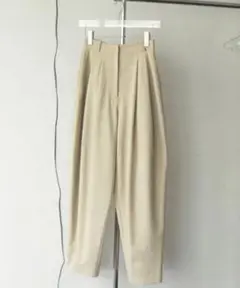 Item thumbnail for item e89f9d71-fff6-409d-bc6c-2a636b6d2274