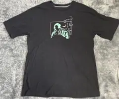 グラフィックプリント 黒 Tシャツ