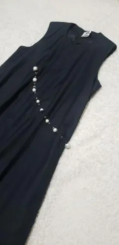 kei ninomiya ブラックドレス