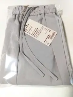 無印 風を通す テーパード きちんと感 パンツ