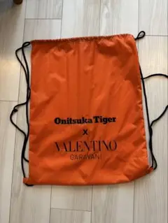 新品OnitsukaTigerxValentino エコバッグ オレンジ非売品