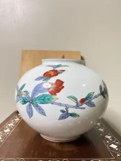 希少品　香蘭社　磁芸工房謹製　手描き染錦模様　磁藝工房　花瓶　壺　共箱 希少品 香蘭社 磁芸工房謹製 手描き染錦模様 磁藝工房 花瓶 壺 共箱