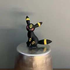 ポケモン　フィギュア　ブラッキー　訳あり品