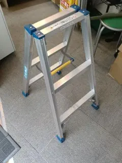 Item thumbnail for item 2eaf2cf0-2cc0-46fc-98bc-1ea578f26919