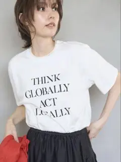 Mila Owen☆タイポグラフィTシャツ