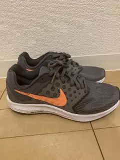 NIKEランニングシューズ