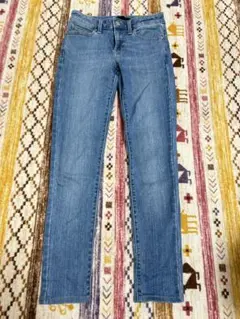 UNIQLO JEANS スキニー　58.5センチ