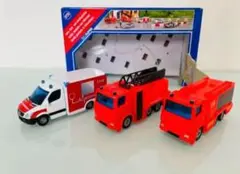 三越伊勢丹 ボーネルンド ミニカー ジク 3080円 トミカ ギフトセット