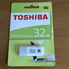 TOSHIBA USB 3.0 フラッシュドライブ 32GB