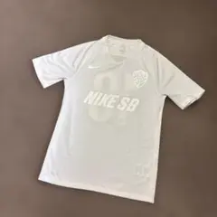 Nike SB サッカーシャツ　Sサイズ