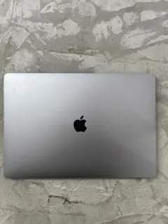 Apple MacBook Pro 2019 本体
